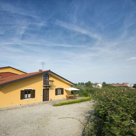 Bed and Breakfast Agrialpi by Salfrutta Bricherasio Esterno foto
