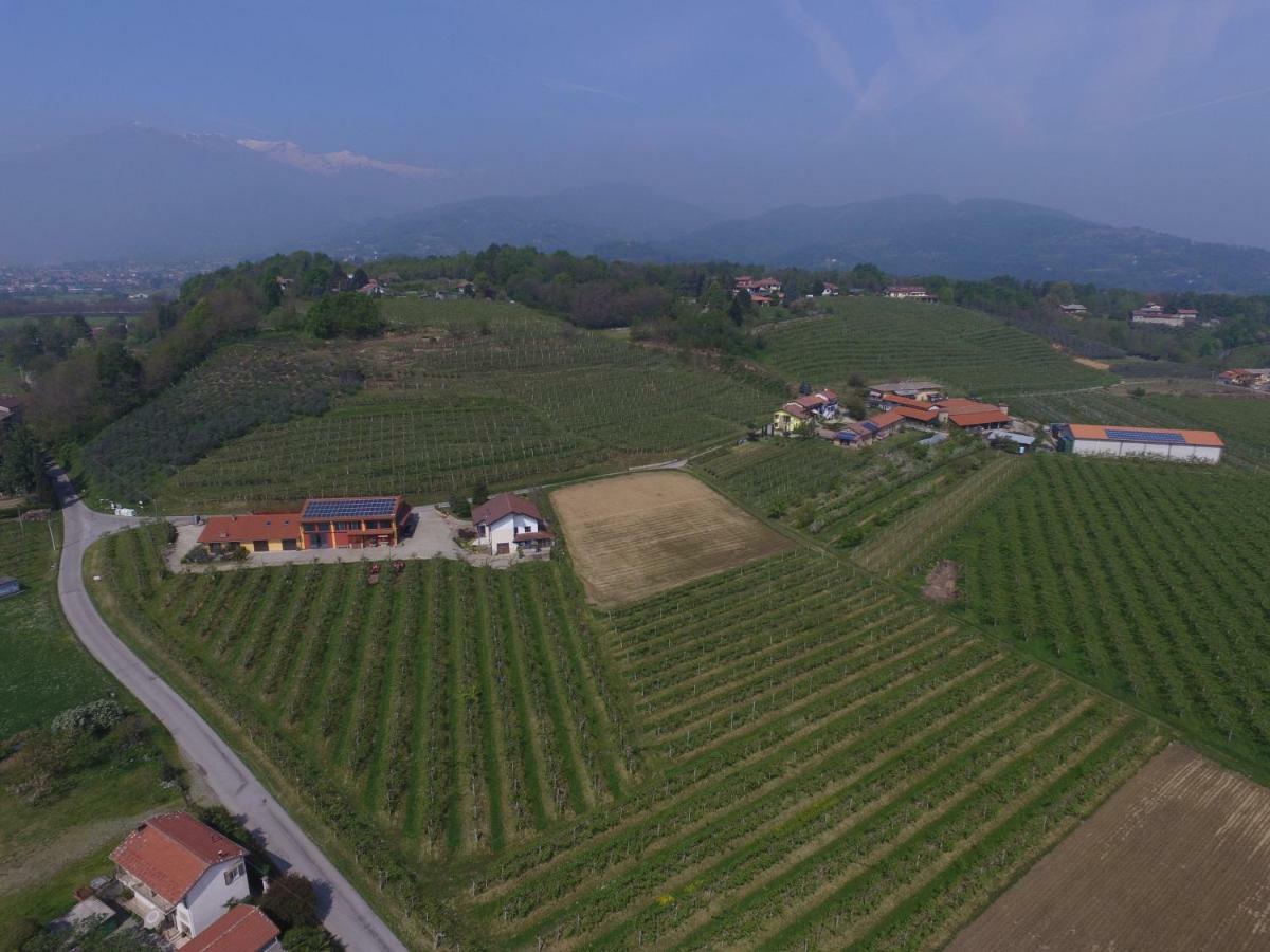 Bed and Breakfast Agrialpi by Salfrutta Bricherasio Esterno foto