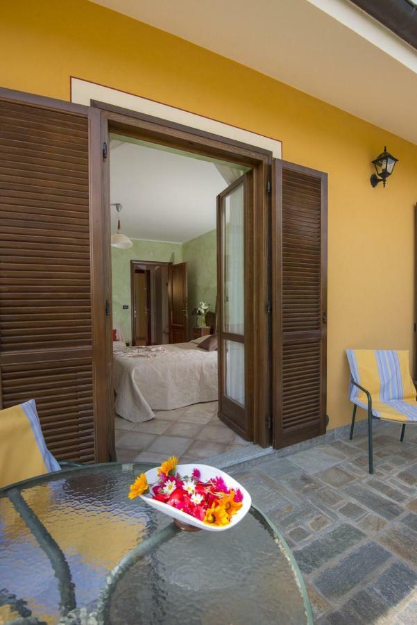 Bed and Breakfast Agrialpi by Salfrutta Bricherasio Esterno foto